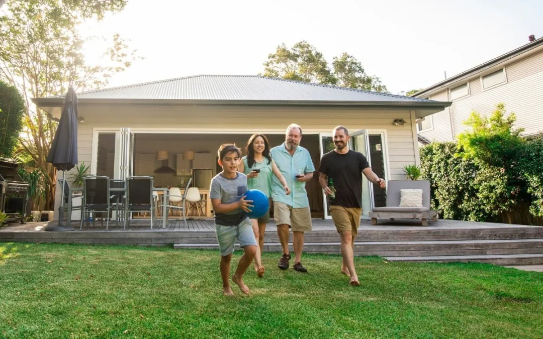 Communication Strategies to Survive (and Enjoy) the Holiday Season